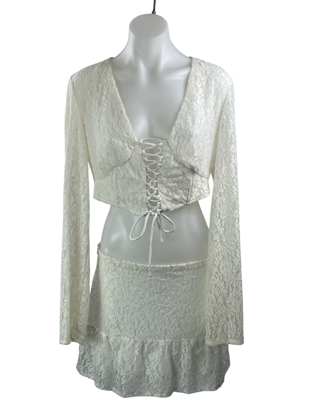 Peppermayo Womens Cream Long Sleeves Floral Lace Crop Top & Mini Skirt Sets Sz 6